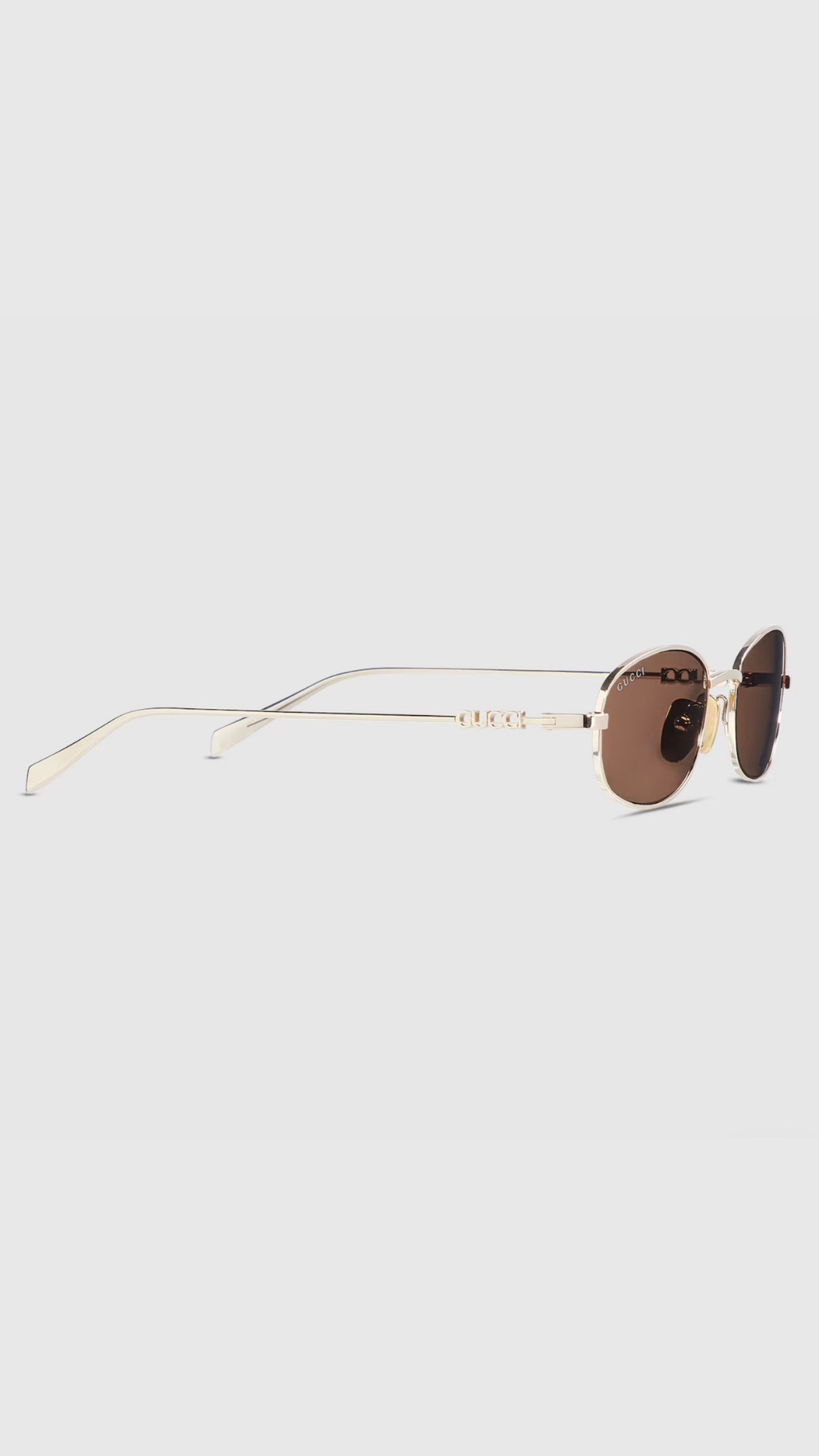 GUCCI Oval frame sunglasses